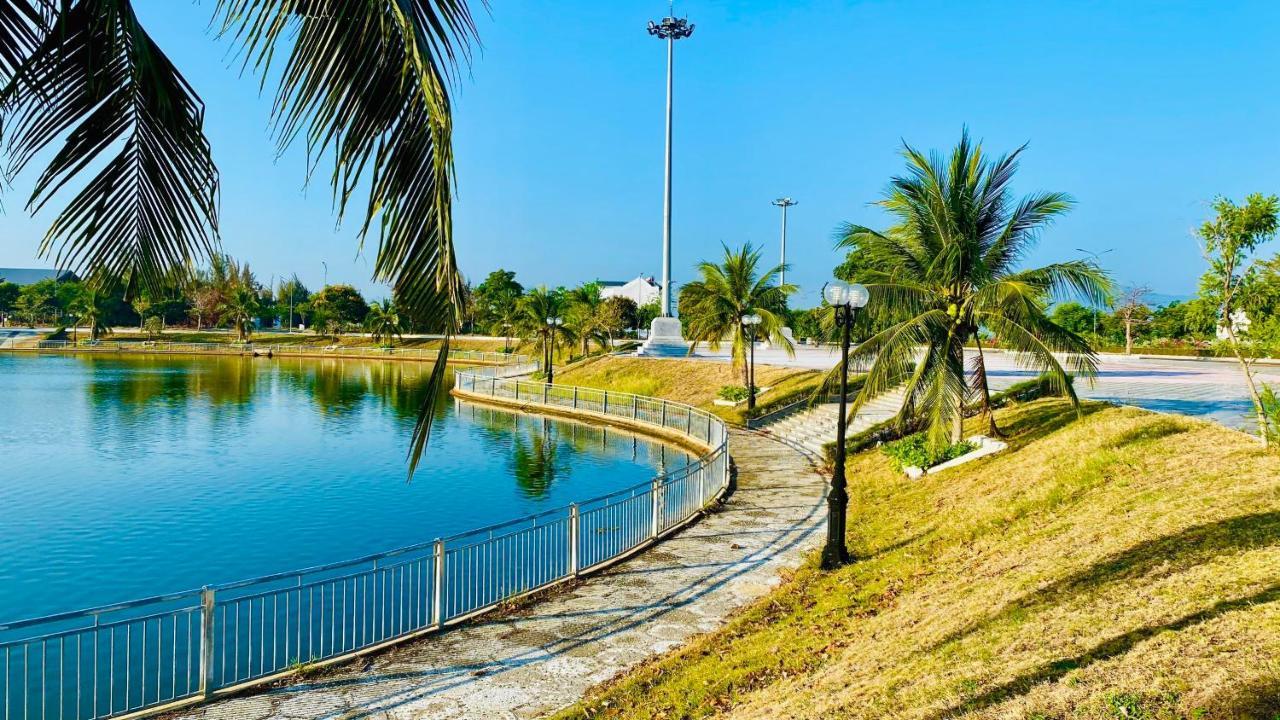 The Track Homestay - Near Bai Dai Beach Cam Lam Exteriér fotografie