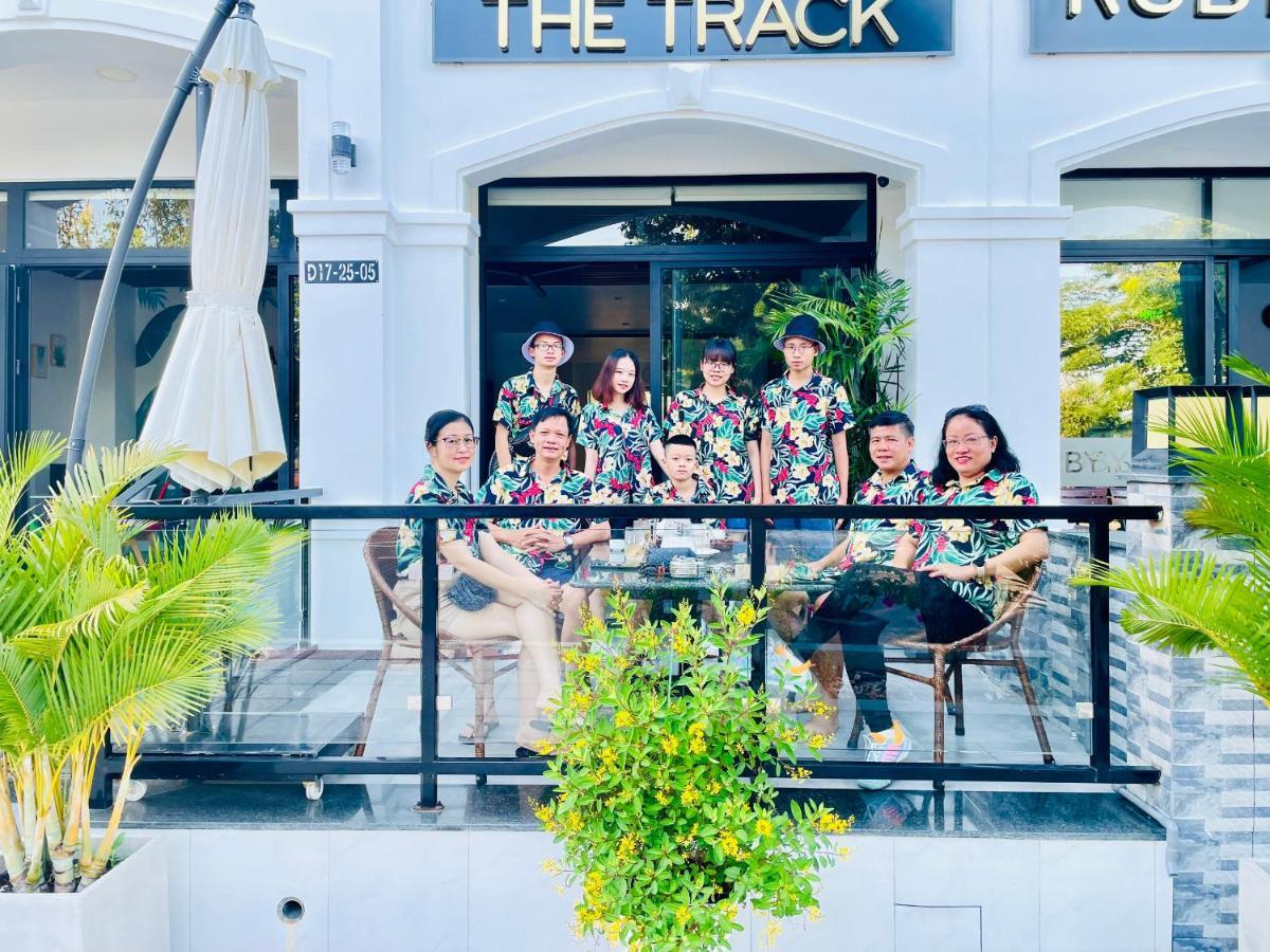 The Track Homestay - Near Bai Dai Beach Cam Lam Exteriér fotografie