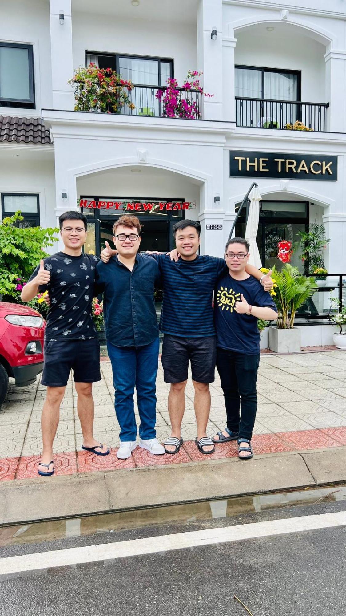 The Track Homestay - Near Bai Dai Beach Cam Lam Exteriér fotografie